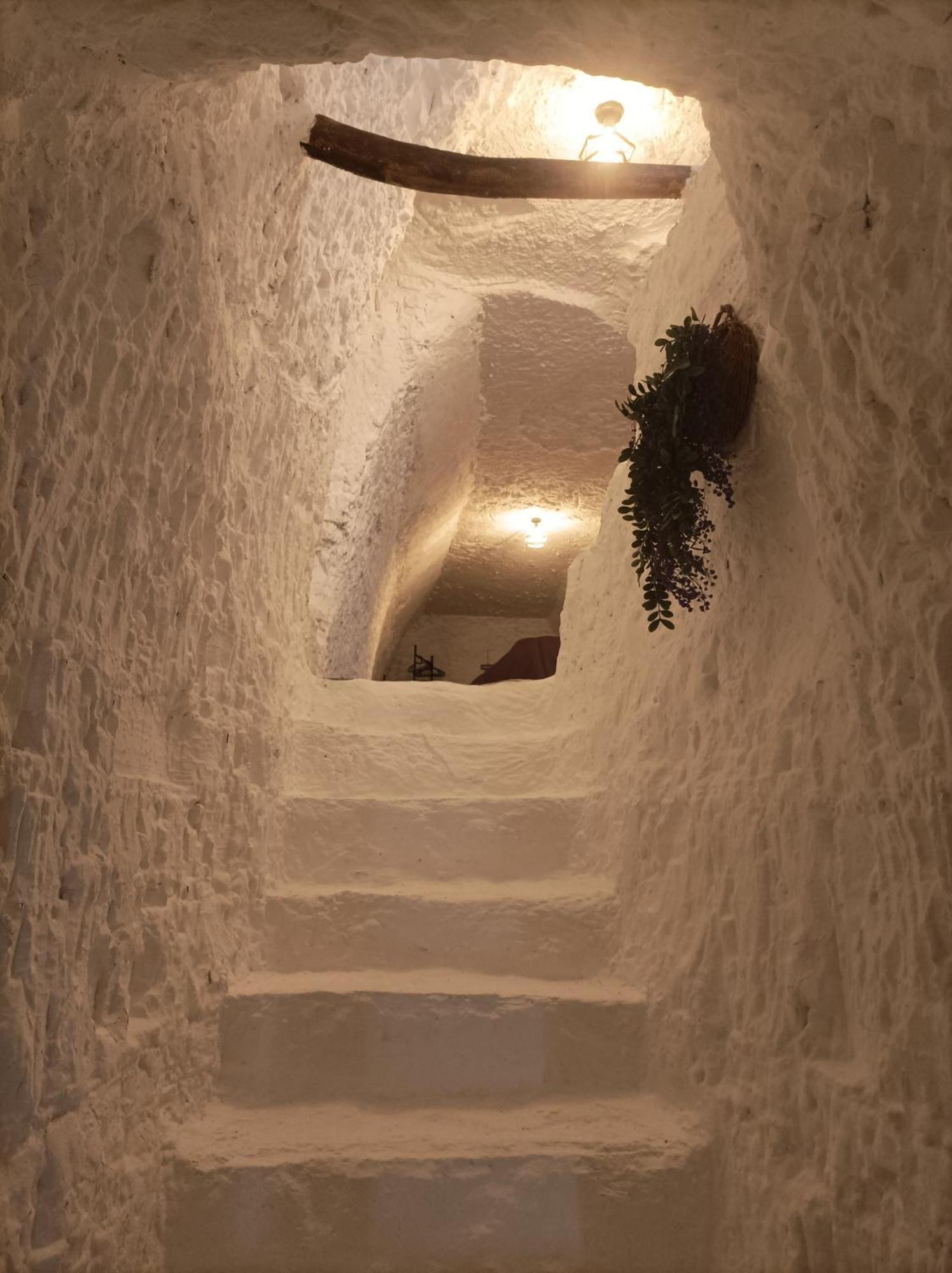 Hostal Cueva La Trapera Benamaurel Exterior foto