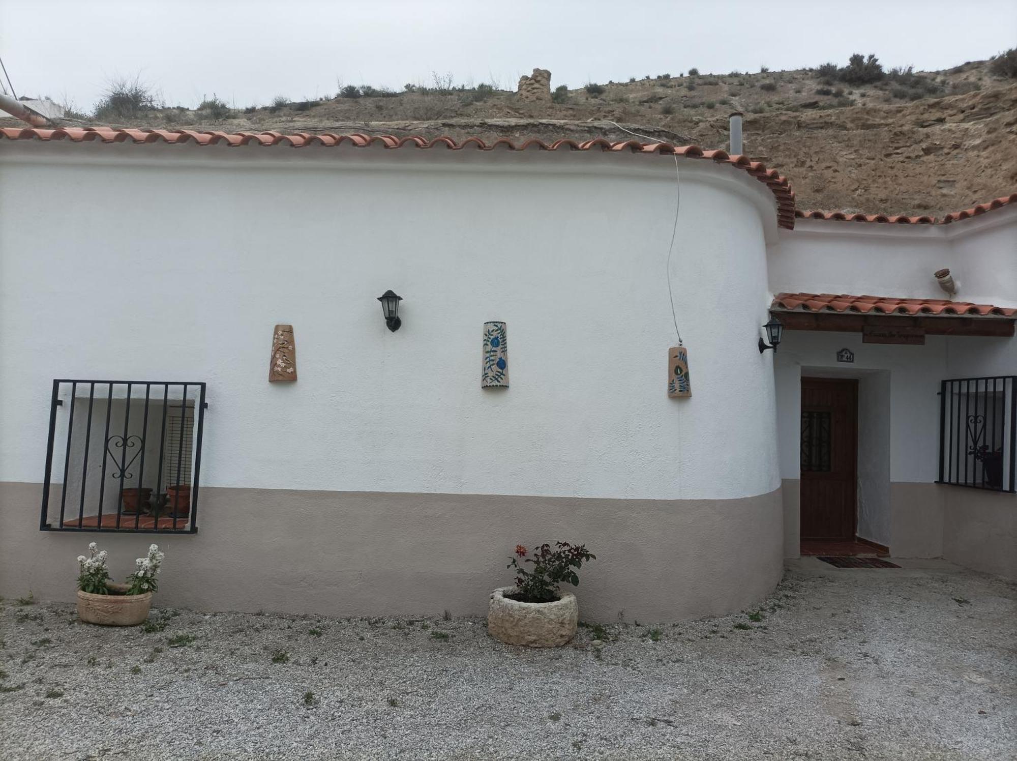 Hostal Cueva La Trapera Benamaurel Exterior foto